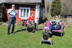 1_Raimondas-Grikselis-dukra-Daina-Semiene-su-vyru-RimantuPanevezio-raj..