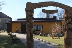 Nemakščių-bendruomenės-santalkos-namų-kiemelio-dekoracijos