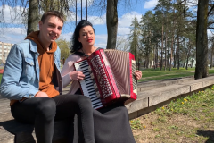 Renata-Aleksiejienė-su-sūnumi-Artūru