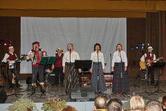 Misrus-vokalinis-instrumentinis-ansamblis-„Kalnuja_nuotrauka_3 Misrus-vokalinis-instrumentinis-ansamblis-„Kalnuja_nuotrauka_3