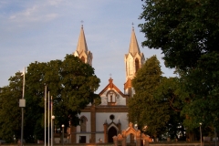Baznycia-ir-miestelio-aikste