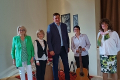 01-Bendra-bardu-foto-su-organizatoriais-ir-lektoriais