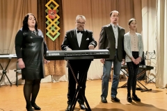 Eligijos-Remigijaus-ir-Barboros-ir-Andriaus-duetai-Tėvynės-dainų-vakare-Betygaloje